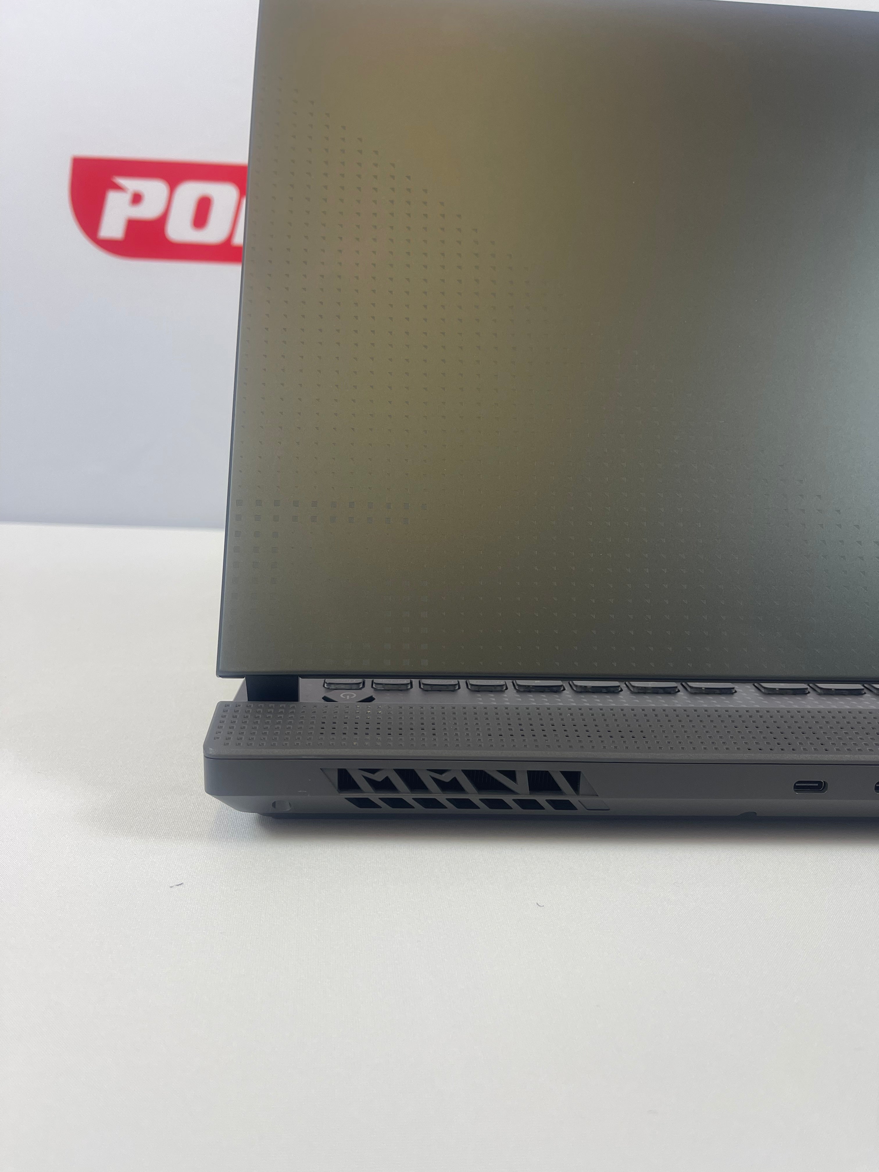 ASUS ROG STRIX 17.3 AMD RYZEN 9 16GB 1TB G713PU