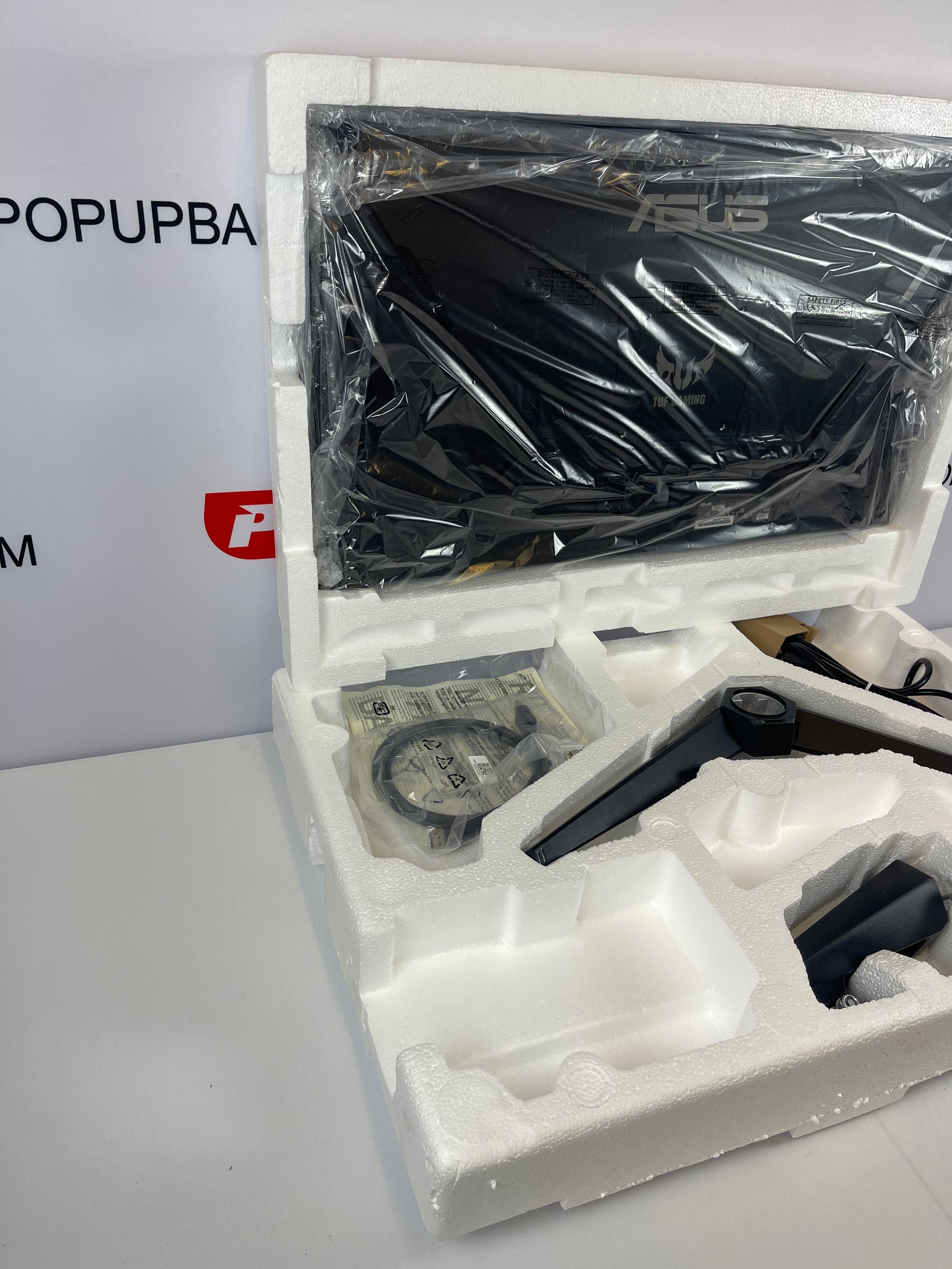 Asus Tuf Gaming 4K UHD Monitor (28")