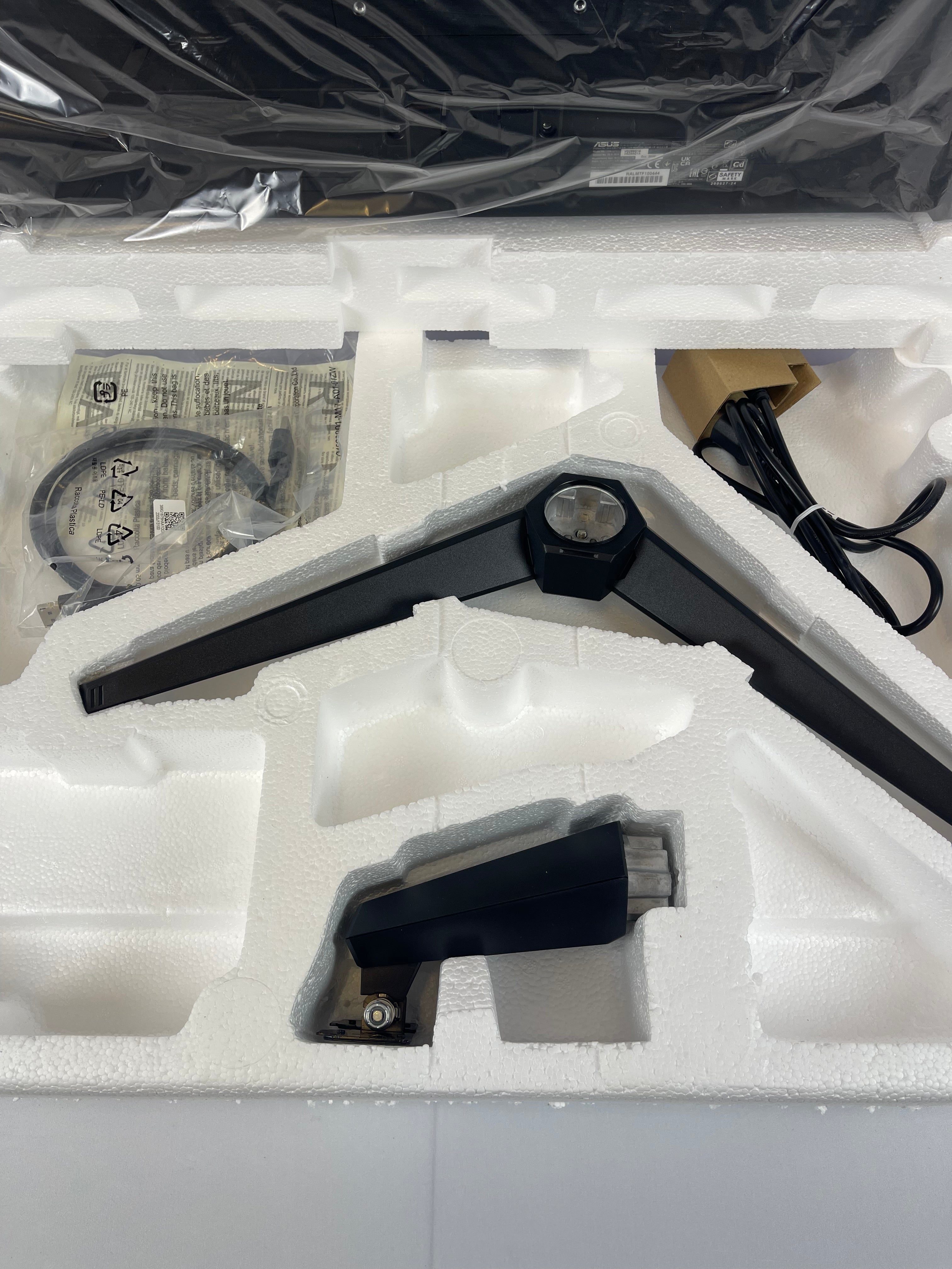 Asus Tuf Gaming 4K UHD Monitor (28")